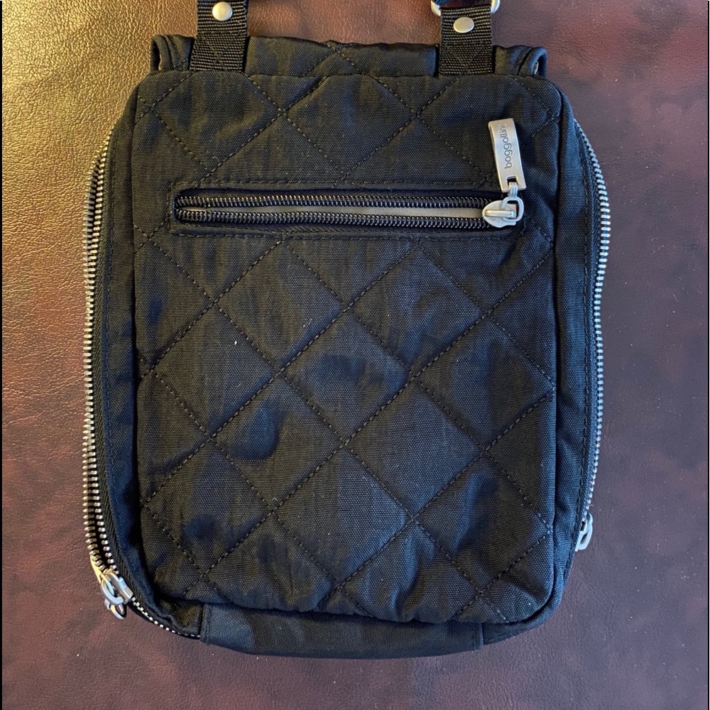 Handbag - Picture 4 of 6